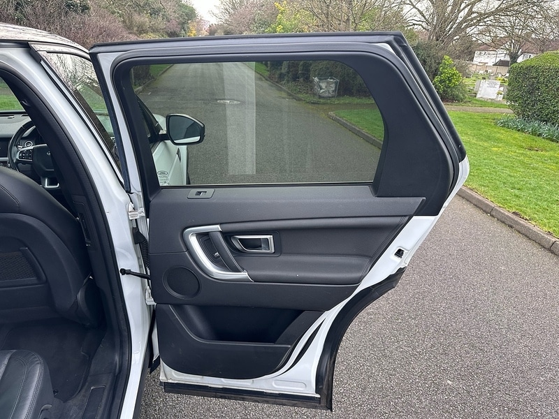 Used Land Rover Discovery Sport 2019 for sale - 77895994: Photo 30