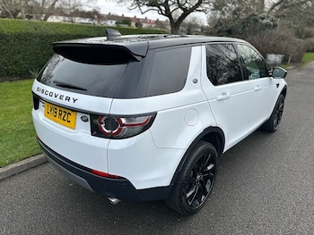 Used Land Rover Discovery Sport 2019 for sale - 77895994: Photo