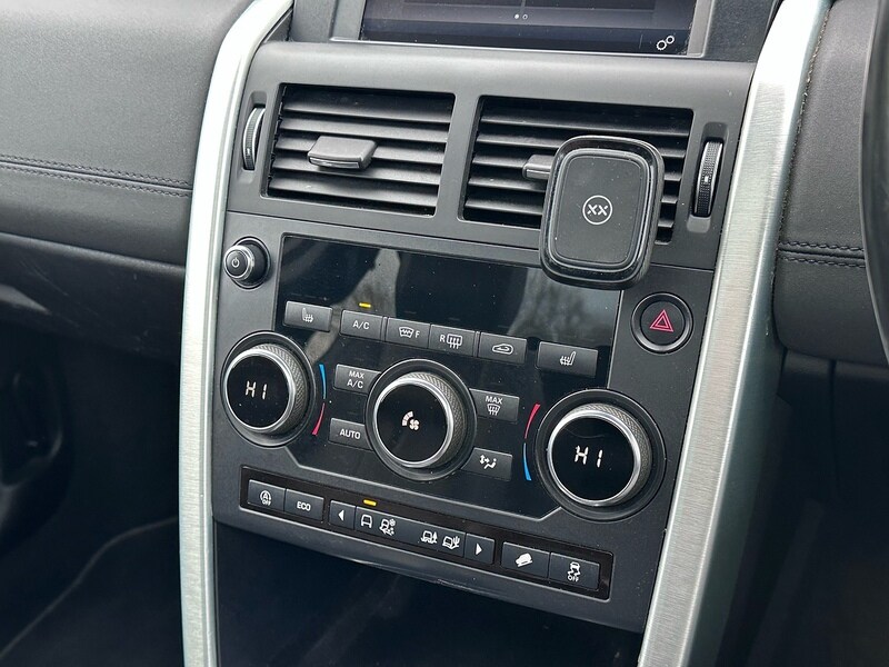 Used Land Rover Discovery Sport 2019 for sale - 77895994: Photo 40