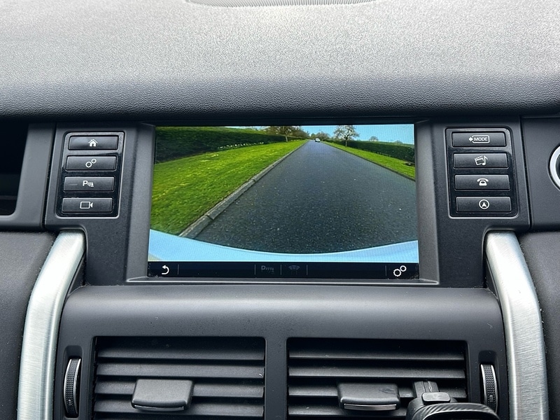 Used Land Rover Discovery Sport 2019 for sale - 77895994: Photo 48