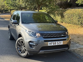 Used Land Rover Discovery Sport 2018 for sale - 79624042: Photo