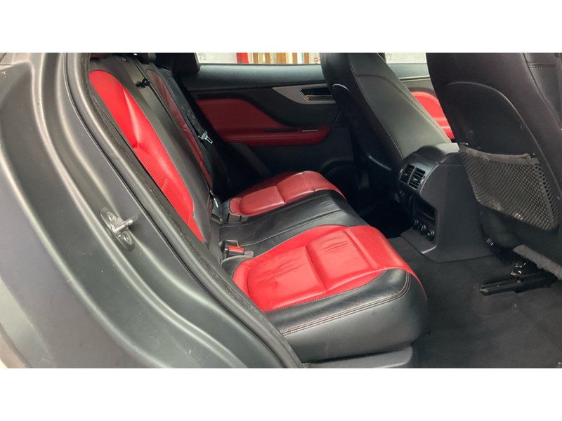 Used Jaguar F-Pace 2016 for sale - 78077251: Photo 8