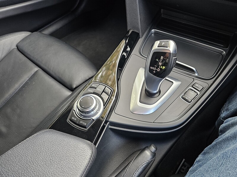 Used BMW 3 Series 2017 for sale - 76655543: Photo 21