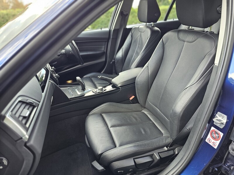 Used BMW 3 Series 2017 for sale - 76655543: Photo 32