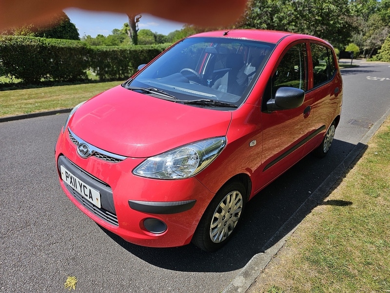 Used Hyundai i10 2011 for sale - 77609494: Photo 24