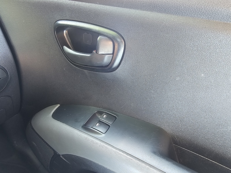 Used Hyundai i10 2011 for sale - 77609494: Photo 27