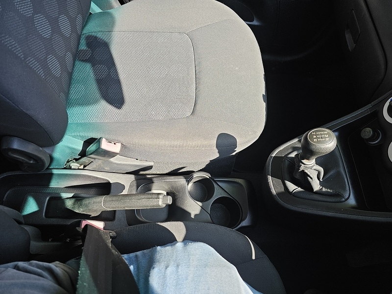 Used Hyundai i10 2011 for sale - 77609494: Photo 4