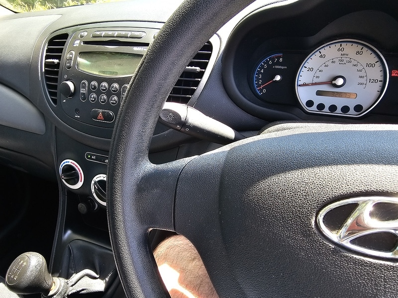 Used Hyundai i10 2011 for sale - 77609494: Photo 6