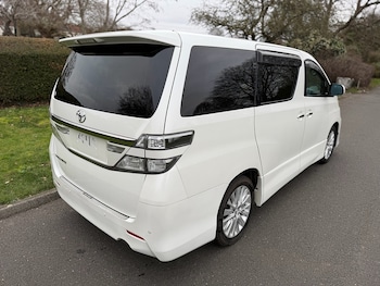 Used Toyota Vellfire 2012 for sale - 78715721: Photo