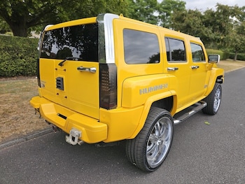 Used Hummer H3 undefined for sale - 79435777: Photo