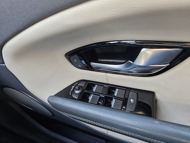 Used Land Rover Range Rover Evoque 2015 for sale - 77774273: Photo 23