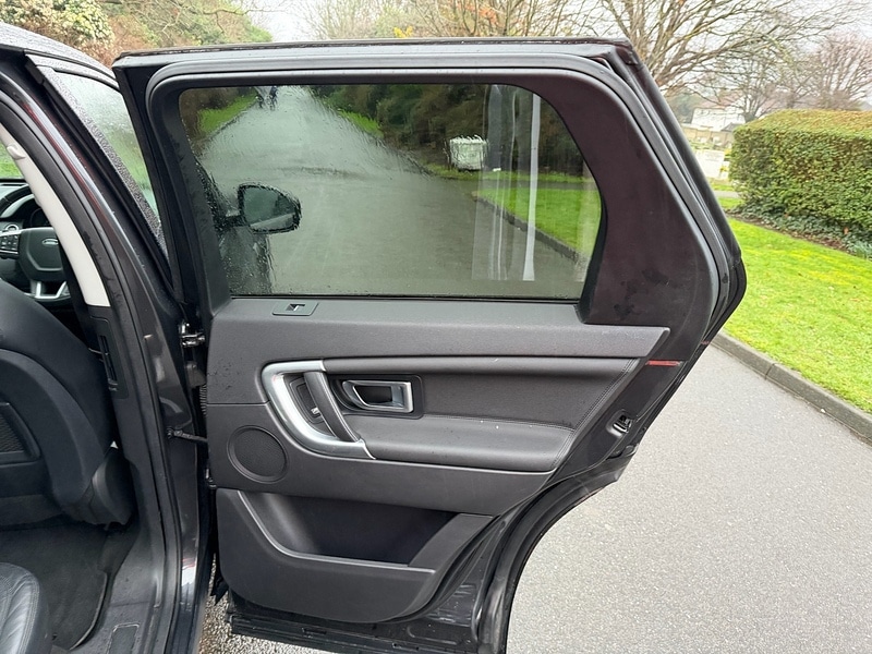 Used Land Rover Discovery Sport 2017 for sale - 77430967: Photo 32