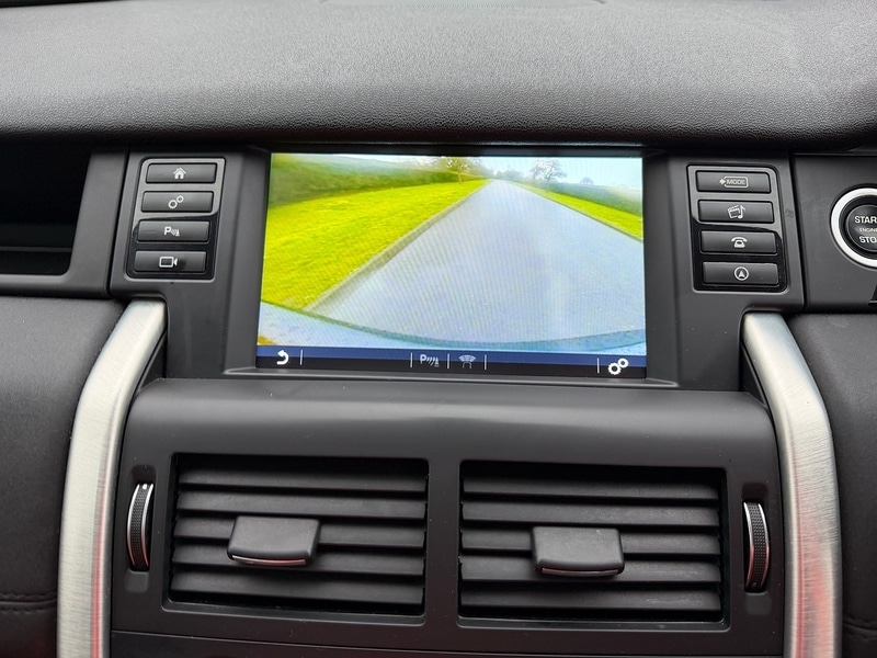 Used Land Rover Discovery Sport 2017 for sale - 77430967: Photo 51