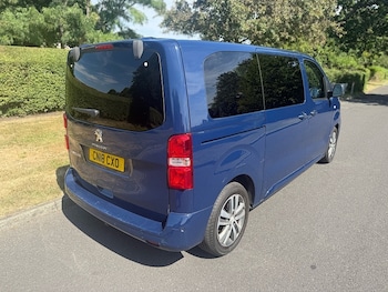 Used Peugeot Traveller 2018 for sale - 79435495: Photo