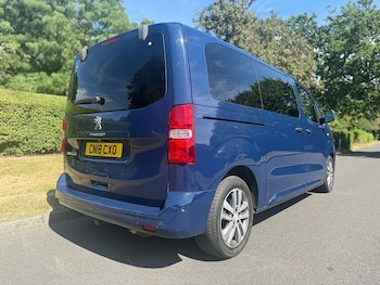 Used Peugeot Traveller 2018 for sale - 79435495: Photo