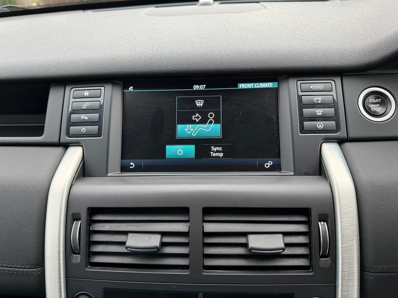 Used Land Rover Discovery Sport 2015 for sale - 77288696: Photo 42