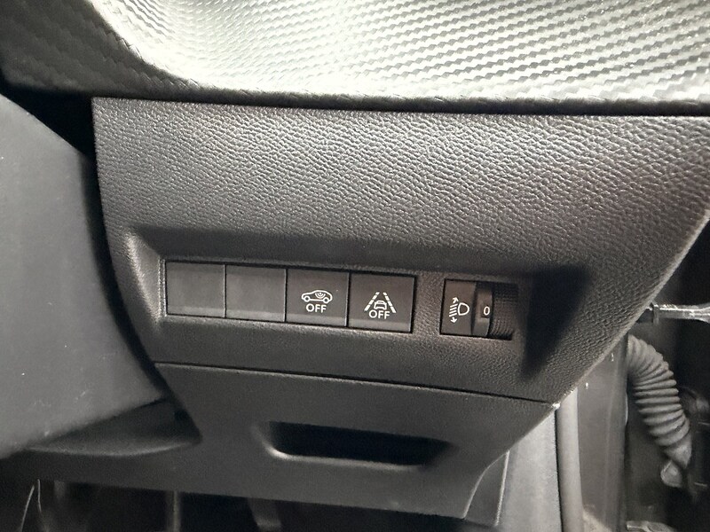 Used Peugeot 208 2020 for sale - 76496986: Photo 30