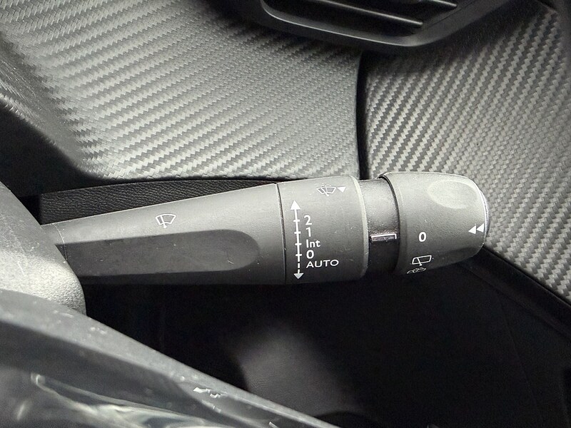 Used Peugeot 208 2020 for sale - 76496986: Photo 38