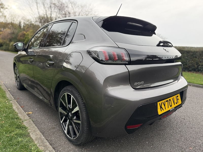 Used Peugeot 208 2020 for sale - 76496986: Photo 8