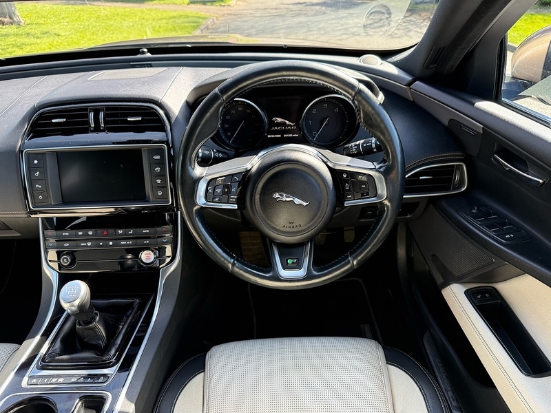 Used Jaguar XE for sale - 78145631: Photo 16