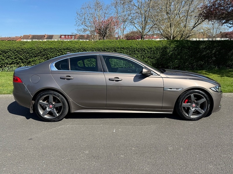 Used Jaguar XE for sale - 78145631: Photo 2