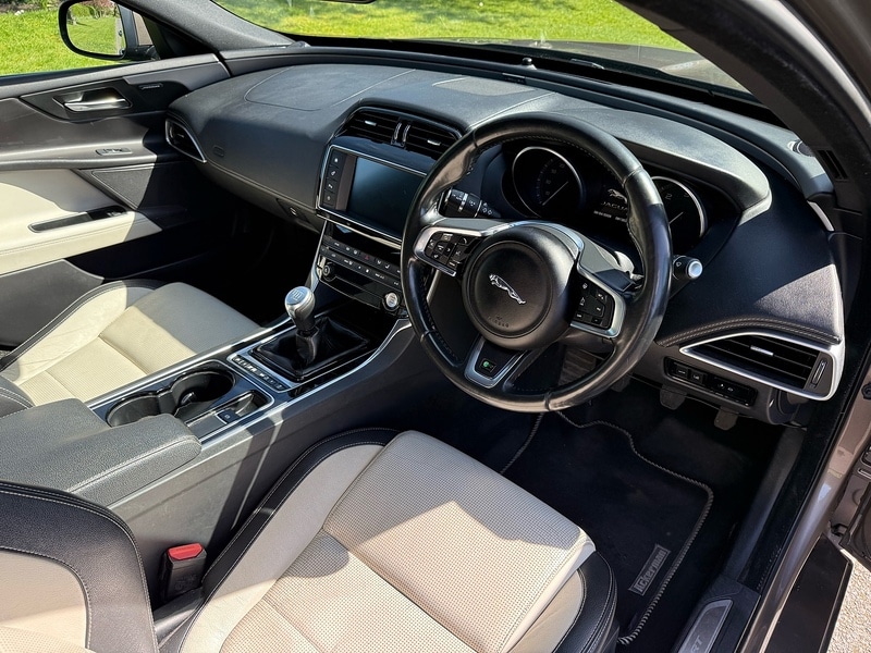 Used Jaguar XE for sale - 78145631: Photo 21