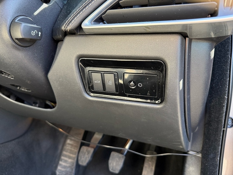 Used Jaguar XE for sale - 78145631: Photo 25