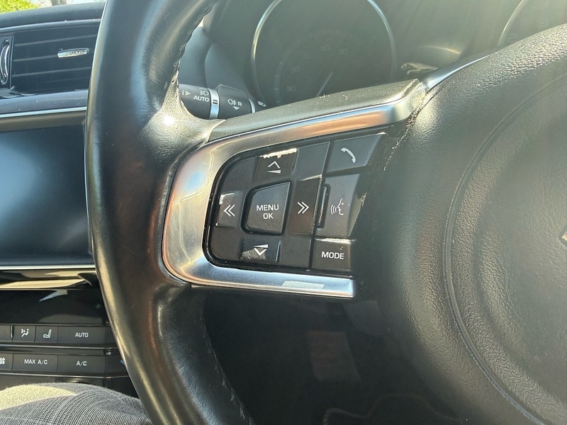 Used Jaguar XE for sale - 78145631: Photo 28