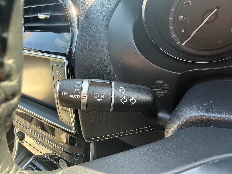 Used Jaguar XE for sale - 78145631: Photo 31