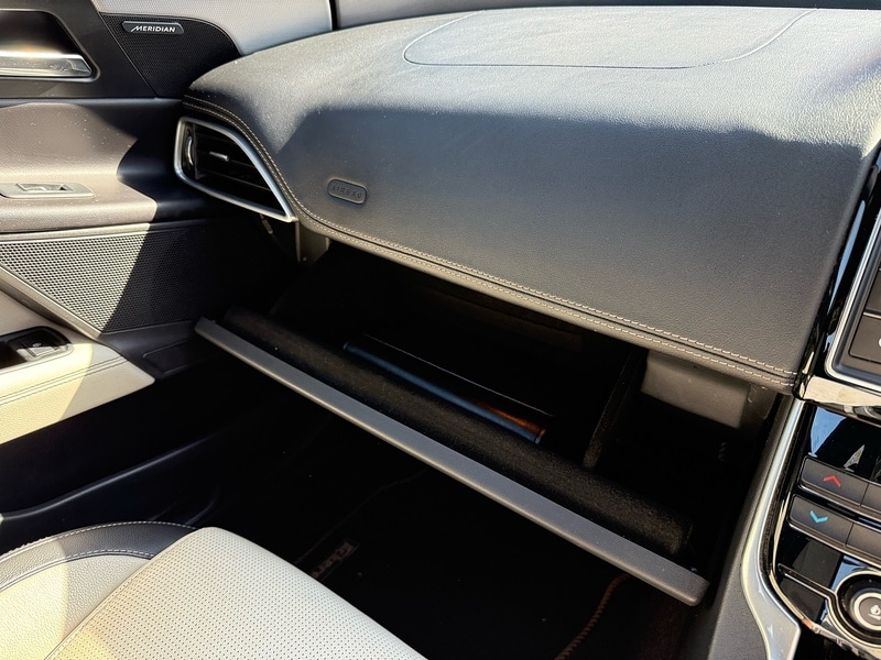 Used Jaguar XE for sale - 78145631: Photo 33