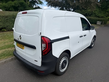 Used Renault Kangoo 2024 for sale - 78968034: Photo