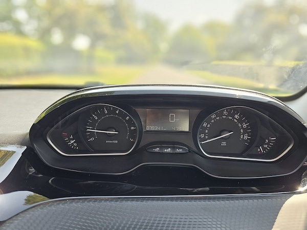 Used Peugeot 208 2018 for sale - 75542949: Photo 10