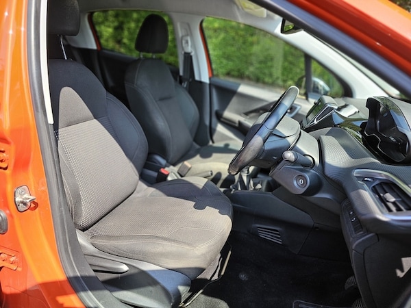 Used Peugeot 208 2018 for sale - 75542949: Photo 26