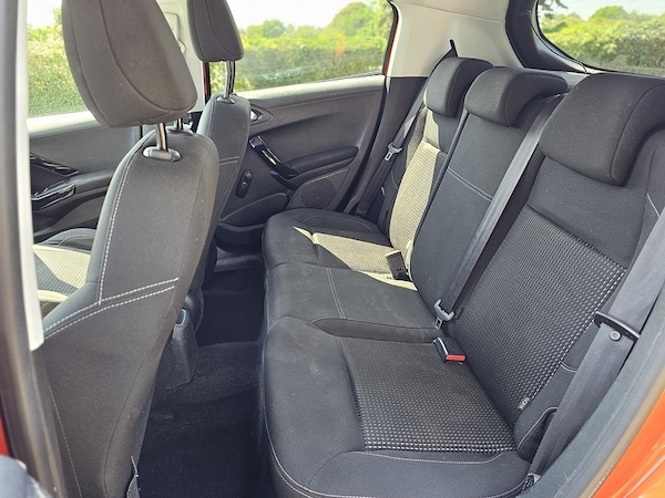 Used Peugeot 208 2018 for sale - 75542949: Photo 29