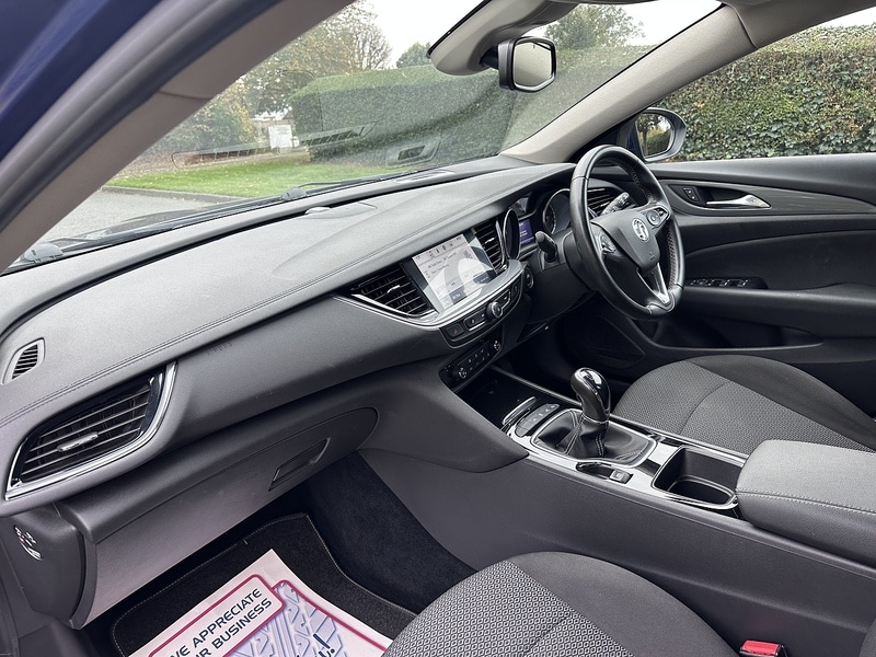 Used Vauxhall Insignia 2017 for sale - 76986556: Photo 17