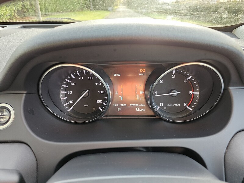 Used Land Rover Discovery Sport 2015 for sale - 76373844: Photo 10