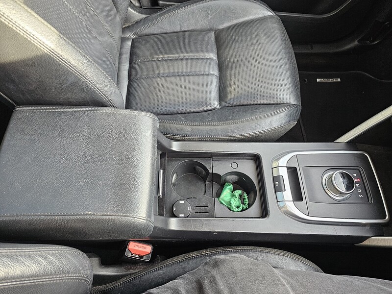 Used Land Rover Discovery Sport 2015 for sale - 76373844: Photo 20