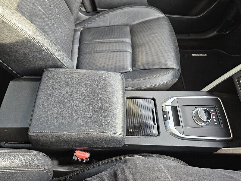 Used Land Rover Discovery Sport 2015 for sale - 76373844: Photo 21