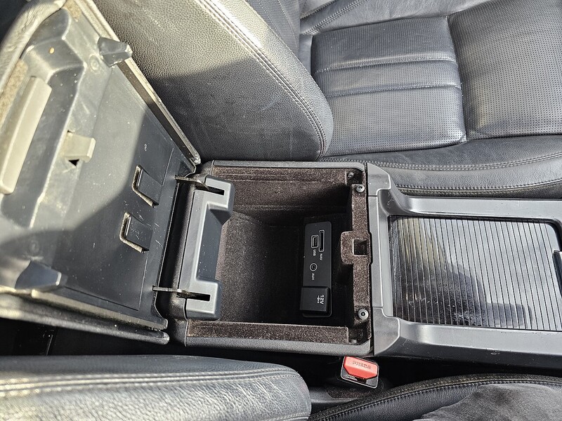 Used Land Rover Discovery Sport 2015 for sale - 76373844: Photo 22