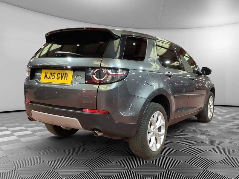 Used Land Rover Discovery Sport 2015 for sale - 76373844: Photo 3
