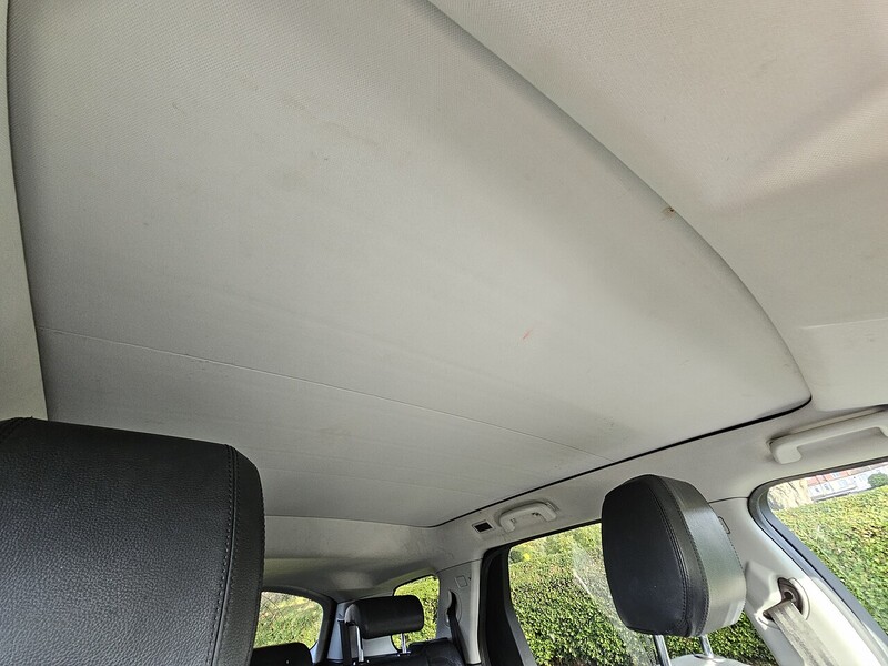 Used Land Rover Discovery Sport 2015 for sale - 76373844: Photo 32