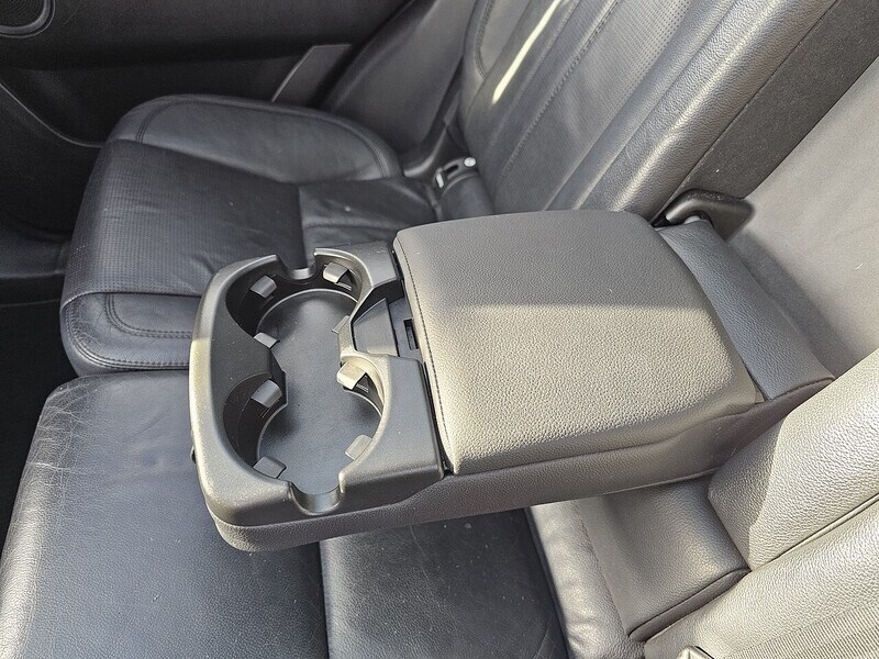 Used Land Rover Discovery Sport 2015 for sale - 76373844: Photo 41