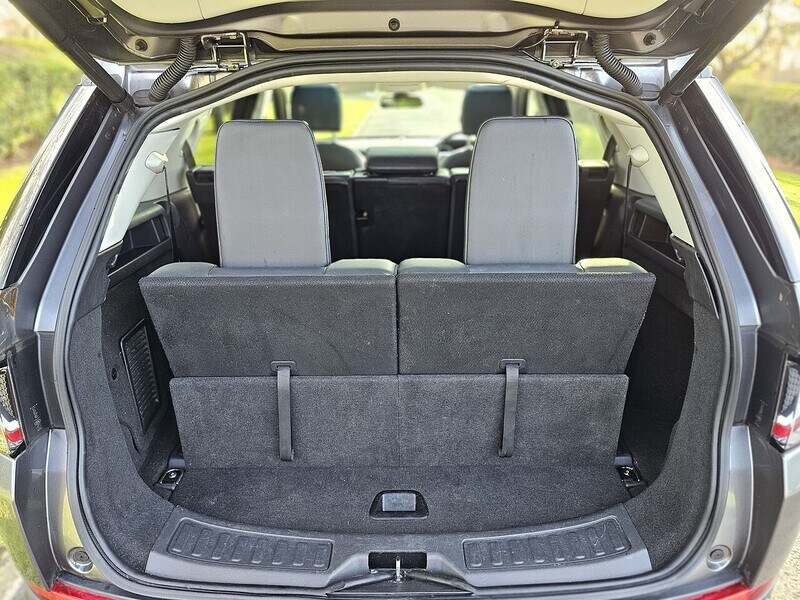 Used Land Rover Discovery Sport 2015 for sale - 76373844: Photo 50