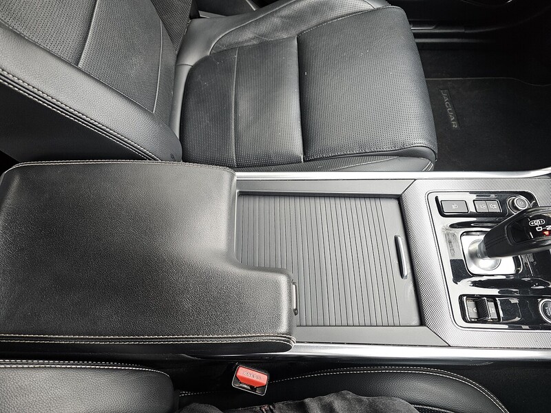 Used Jaguar XE 2021 for sale - 76357071: Photo 24