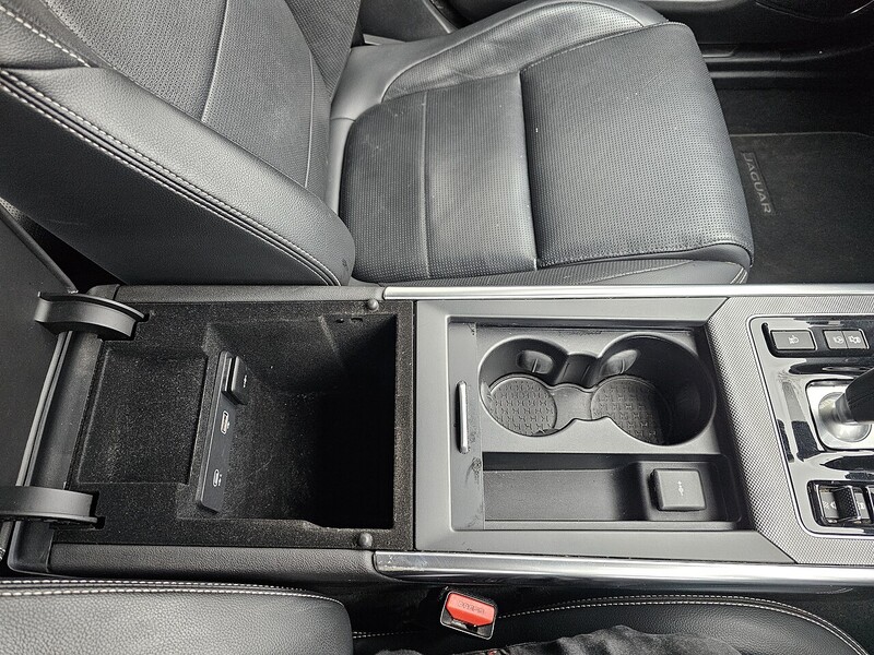 Used Jaguar XE 2021 for sale - 76357071: Photo 25
