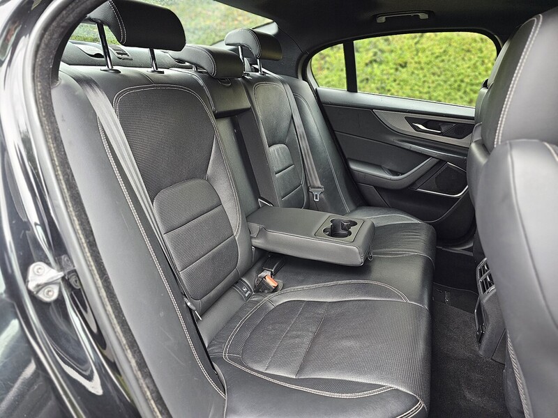 Used Jaguar XE 2021 for sale - 76357071: Photo 44