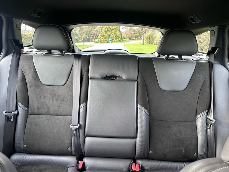 Used Volvo V60 2014 for sale - 77591432: Photo 31