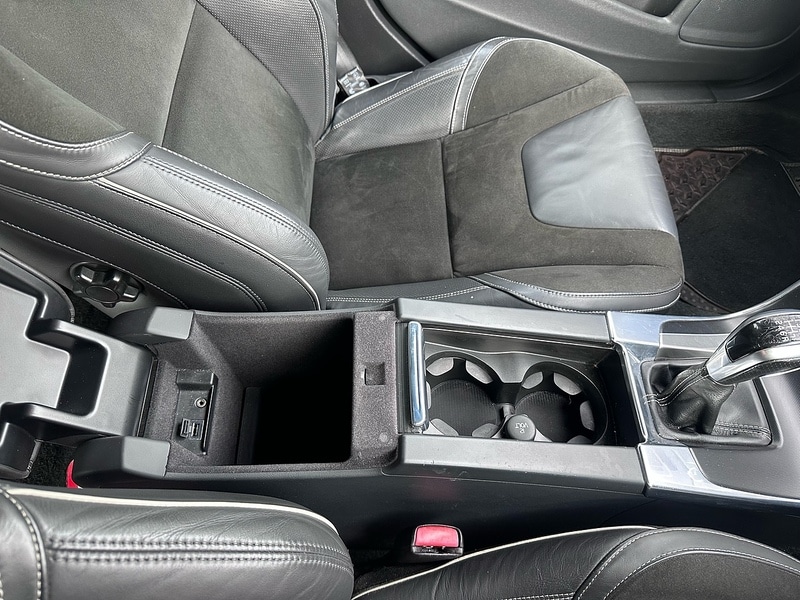 Used Volvo V60 2014 for sale - 77591432: Photo 32