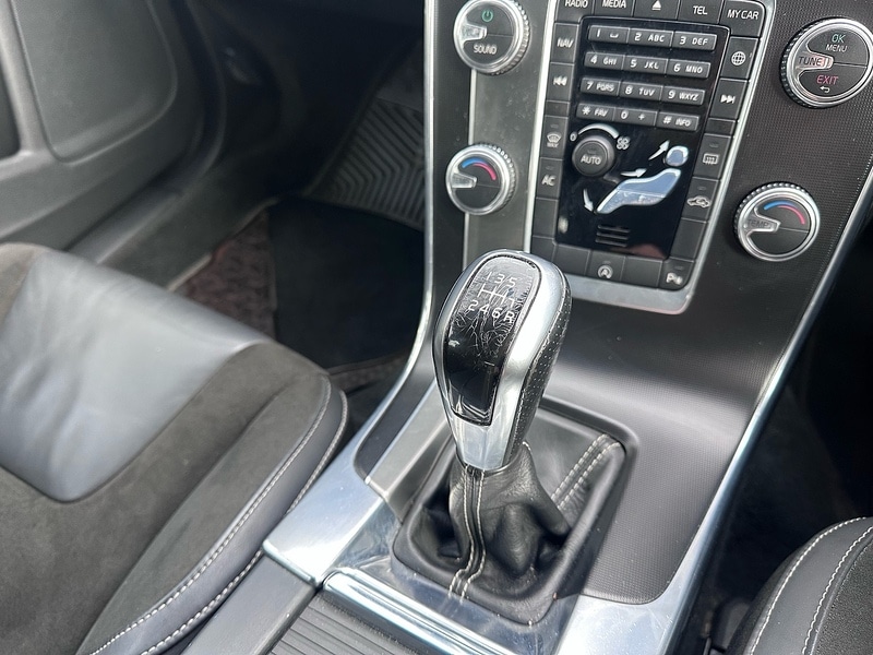 Used Volvo V60 2014 for sale - 77591432: Photo 33