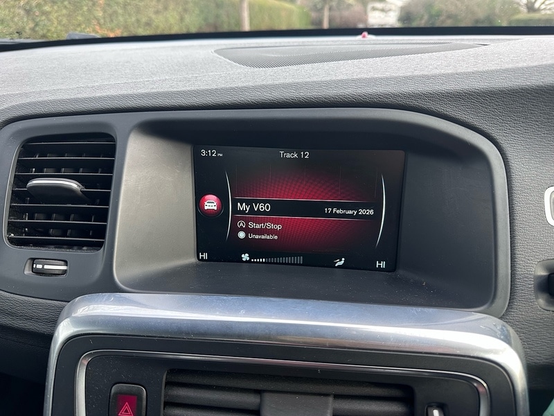 Used Volvo V60 2014 for sale - 77591432: Photo 40